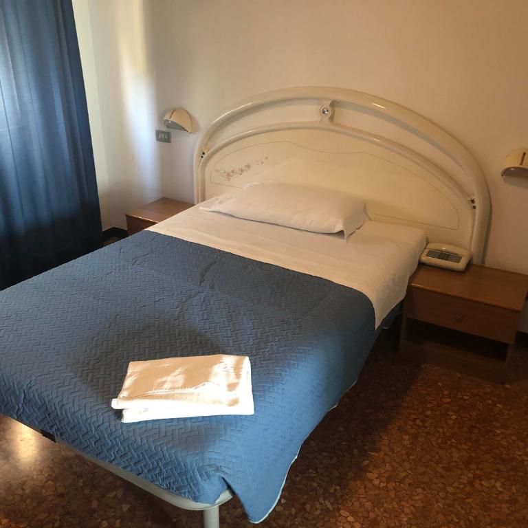 Hotel Miramare - Camera Singola Standard - 4