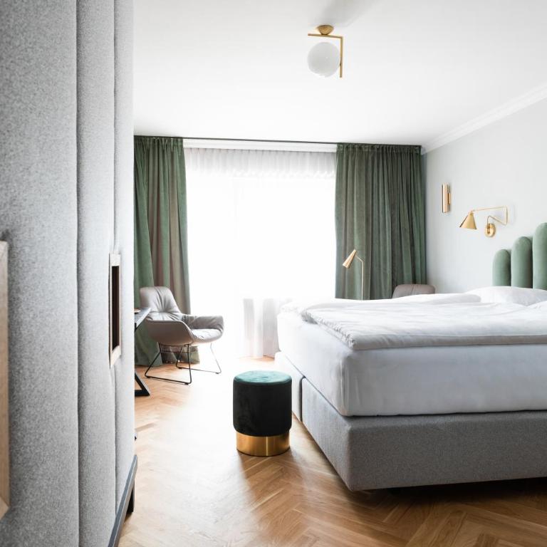 Alpine Hideaway ZILLERTALERHOF - 4 Sterne Superior - Zimmer Comfy - 3