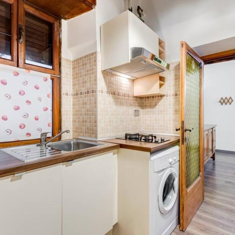 LauraLuxuryHome Cavour Fori Imperiali - One-Bedroom Apartment - 2