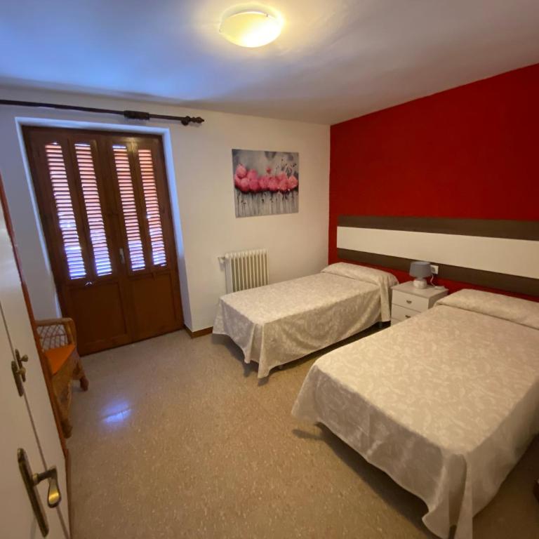 El Puente - Three-Bedroom Apartment - 12