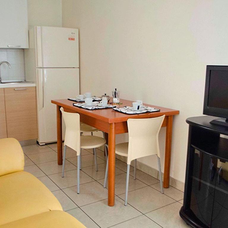 Residence Comfort - Nuova gestione - Appartamento con 1 Camera da Letto - 1