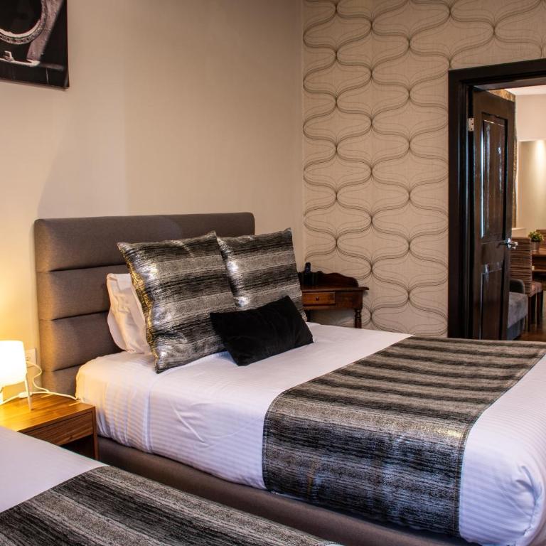 Hoteles ANTIGUA - SANTA LUCIA MTY - Deluxe Queen Room with Two Queen Beds - 5