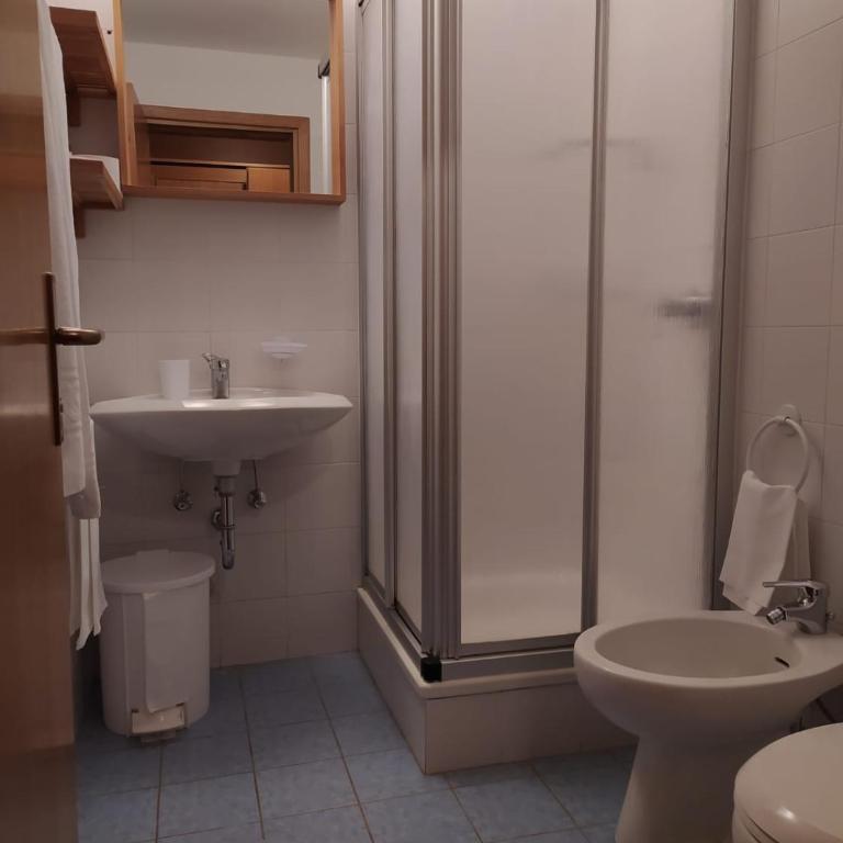NRH Laurin Karersee - One-Bedroom House - 13