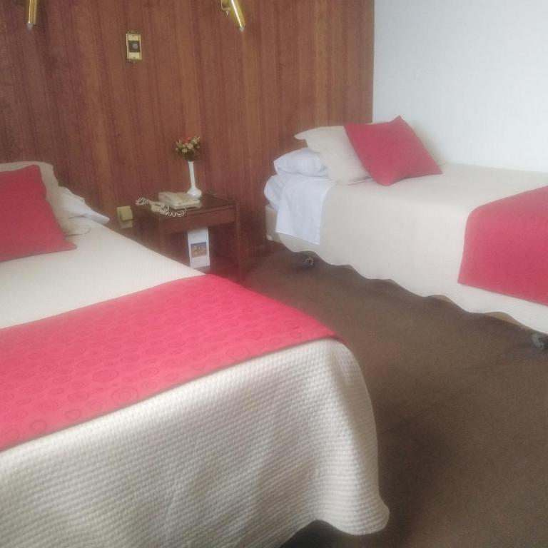 Hotel Mercurio - Twin Room - 4