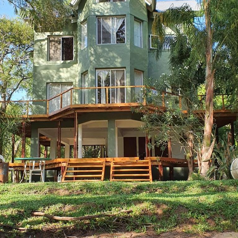 AMANU Casa Unica en el delta de Tigre a solo 5' para 30 personas - Villa - 1