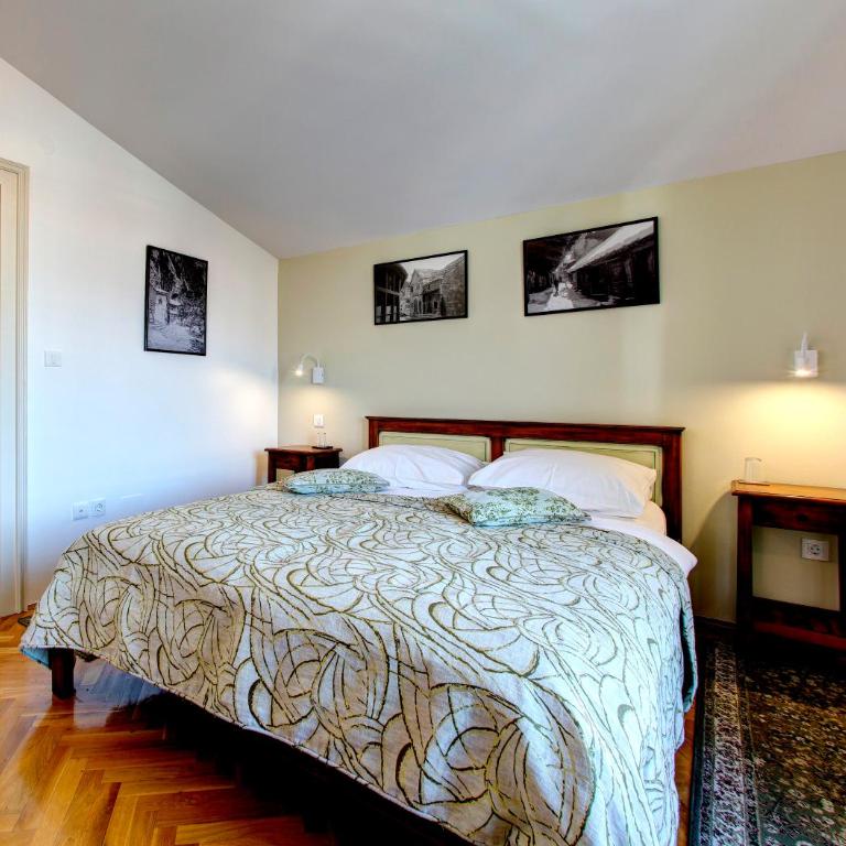 Villa Fortuna - Double Room with Balcony - 10