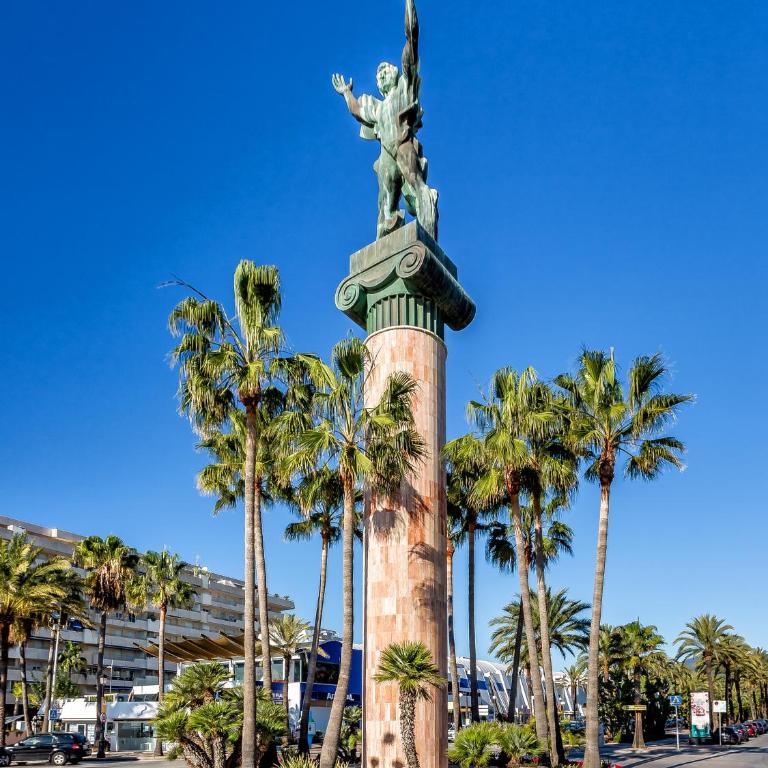 Front Line Penthouse Puerto Banus With Sea Views - Apartamento con vistas al mar - 28