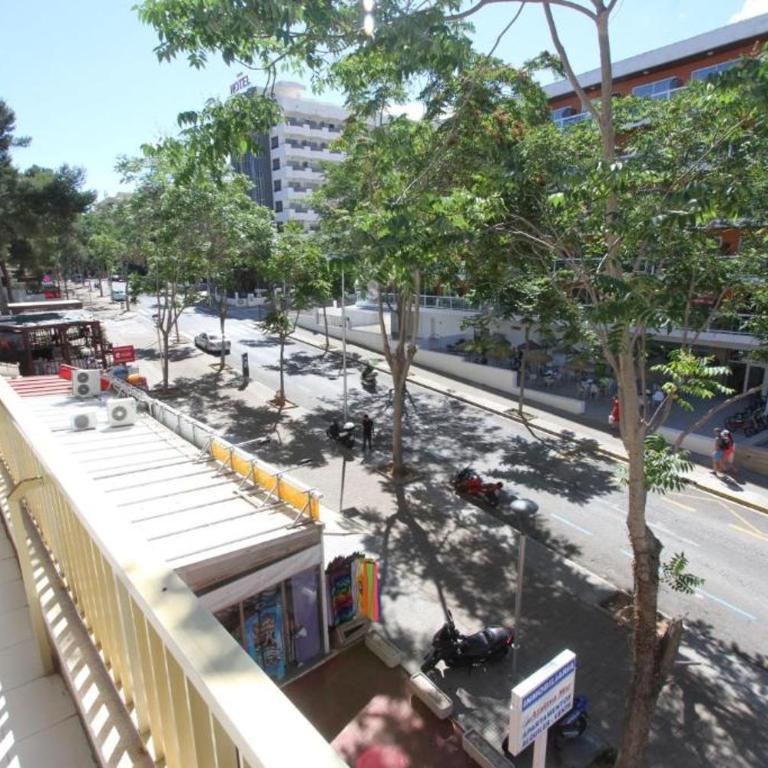 For a Stay Atalaya - Apartamento con terraza - 24