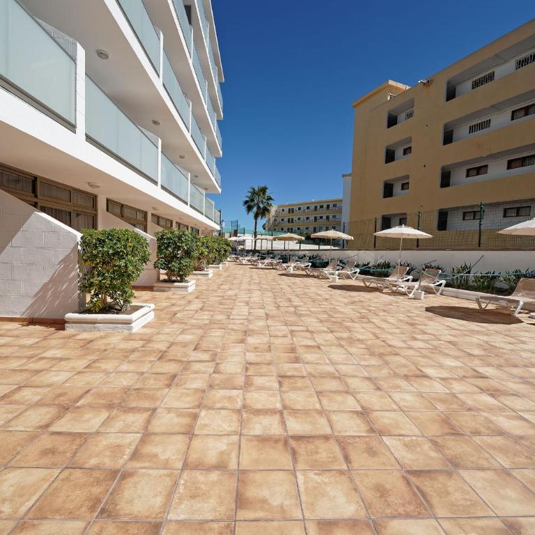 Apartamentos Strelitzias - Apartamento de 1 dormitorio con vistas a la piscina - 51