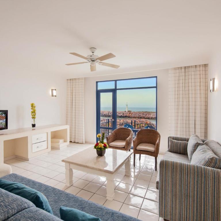 El Cid Marina Beach Hotel - One-Bedroom Suite - 7
