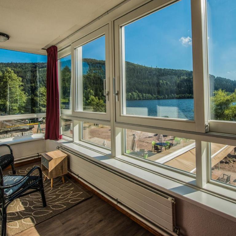 Appart'Hôtel LIDO au bord de l'eau - Appartement Confort 2 Personnes avec Vue sur Lac - 1