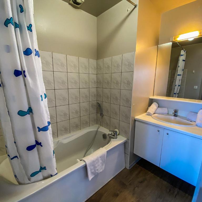 Appart'Hôtel LIDO au bord de l'eau - Appartement Confort 2 Personnes avec Vue sur Lac - 7