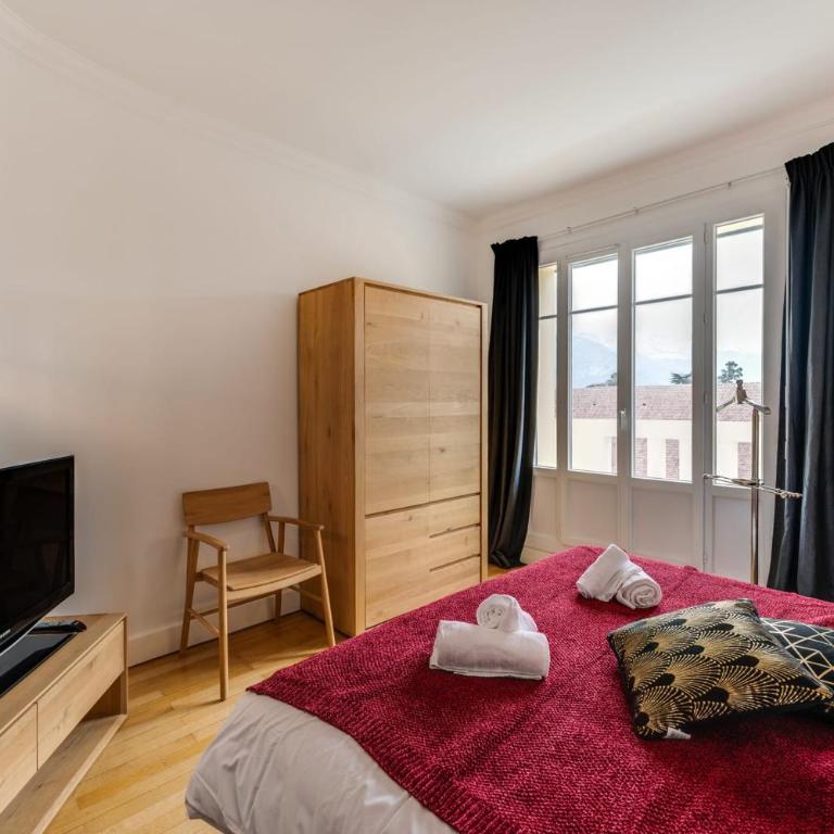 Le Panoramique - Appartement de 75m2 avec balcon au cœur d'Annecy - Appartement - 9