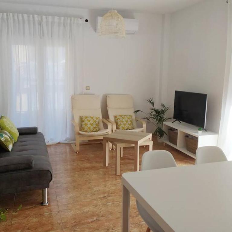 Amplio y céntrico apartamento junto al mar - Apartamento de 3 dormitorios - 5