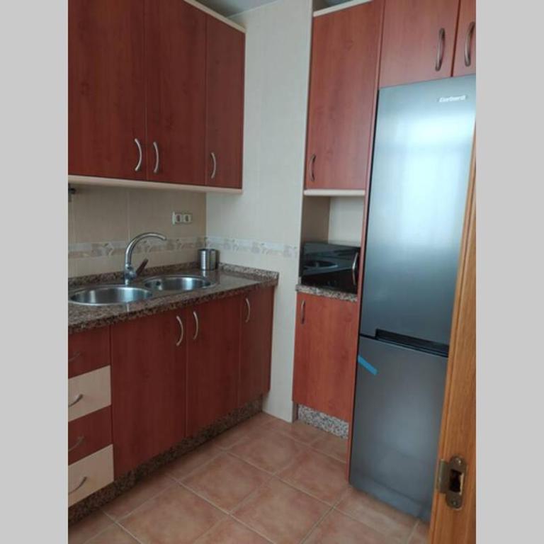 Amplio y céntrico apartamento junto al mar - Apartamento de 3 dormitorios - 11