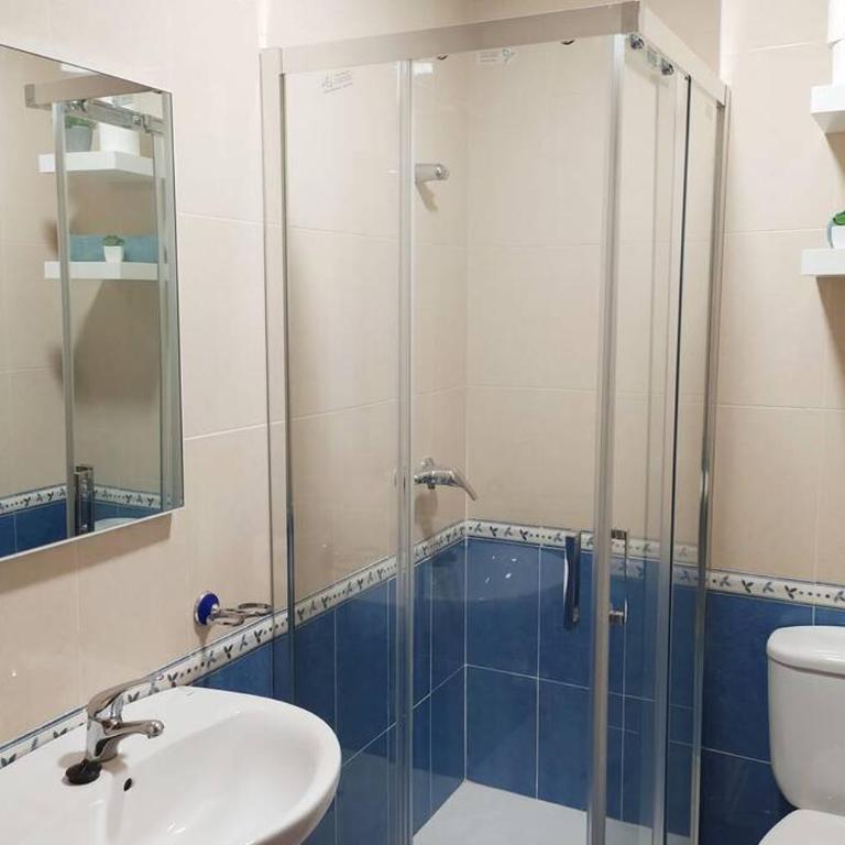 Amplio y céntrico apartamento junto al mar - Apartamento de 3 dormitorios - 23