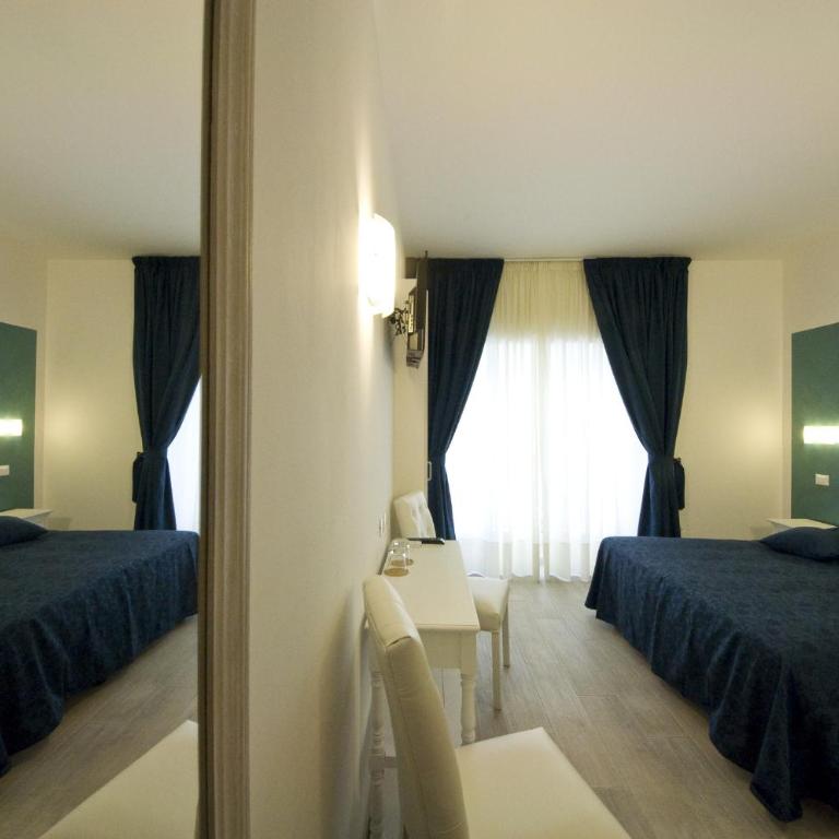 Atlantis Inn Roma - Camera Tripla - 2