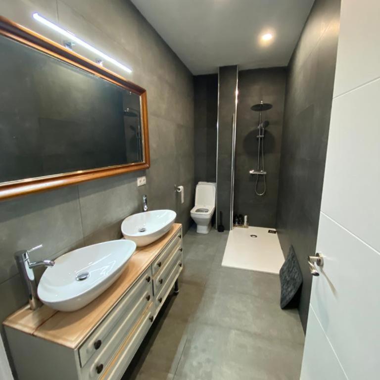 CASA REFORMADA CON TERRAZA/WIFI/AIRE ACONDICIONADO - Casa de 2 dormitorios - 28