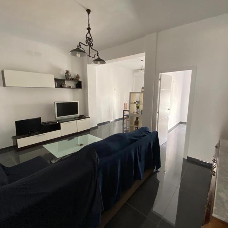 CASA REFORMADA CON TERRAZA/WIFI/AIRE ACONDICIONADO - Casa de 2 dormitorios - 26