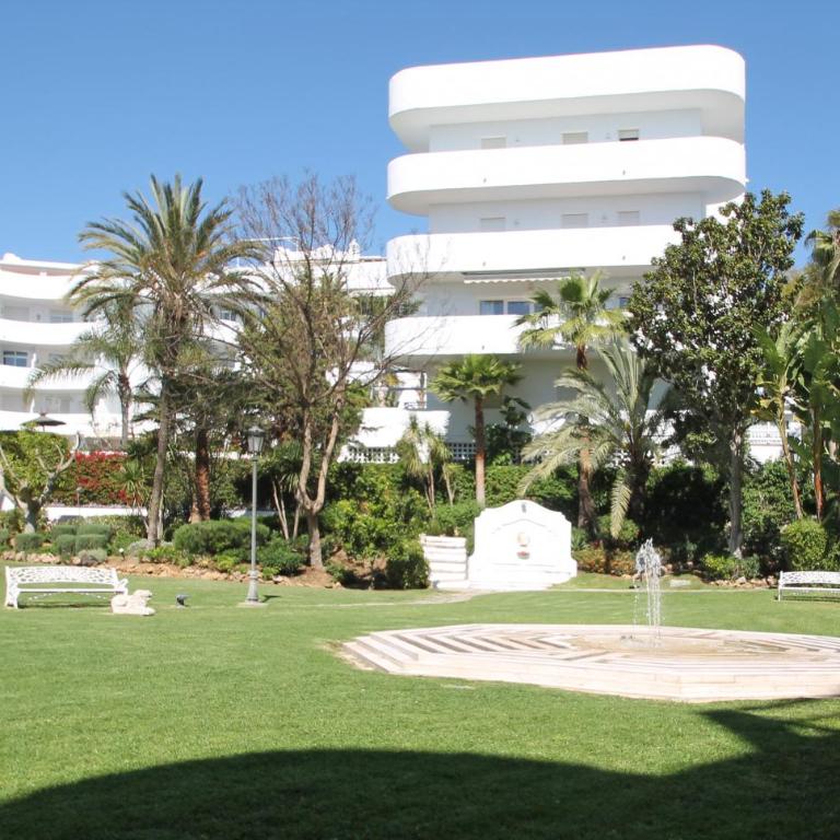 Marbella Real - Stylish 2 Bedroom Apartment by Finest Rentals - Apartamento de 3 dormitorios - 33