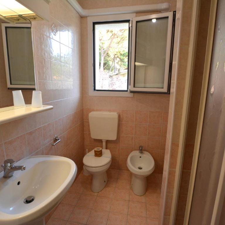 Villa a Lignano Pineta - Casa Vacanze con 3 Camere da Letto - 24