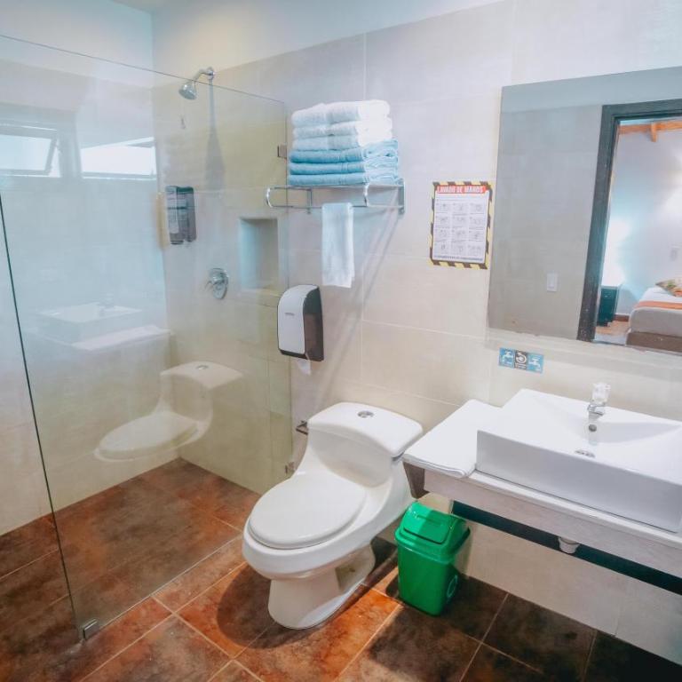 La Ardilla de Santa Fe by Bernalo Hotels - Habitación Triple Estándar - 3