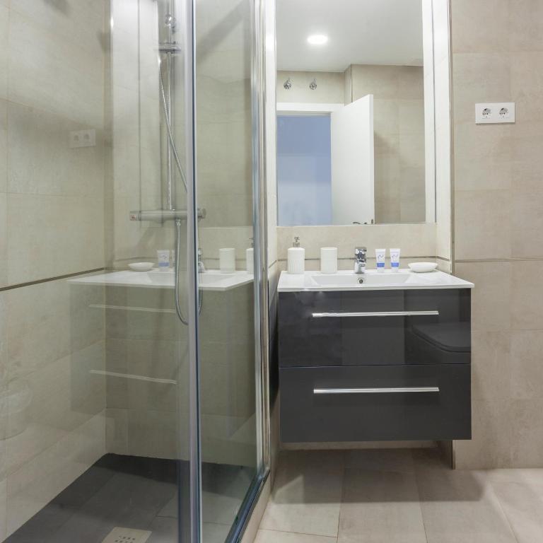 Canalejas en Madrid - Two-Bedroom Apartment II - 17