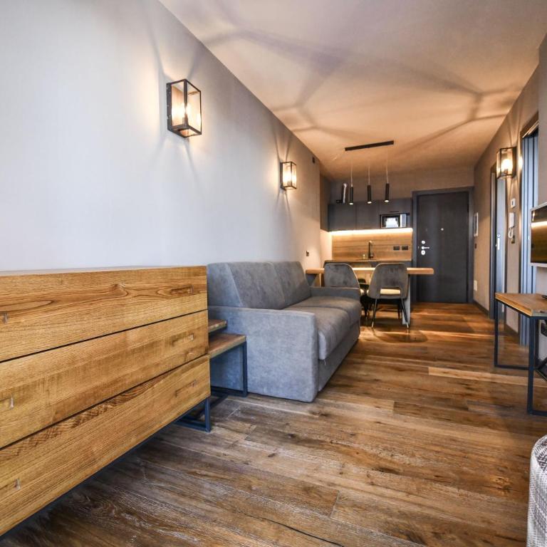 Chalet Everest - Luxury Apartments - Junior Suite with Balcony - 6