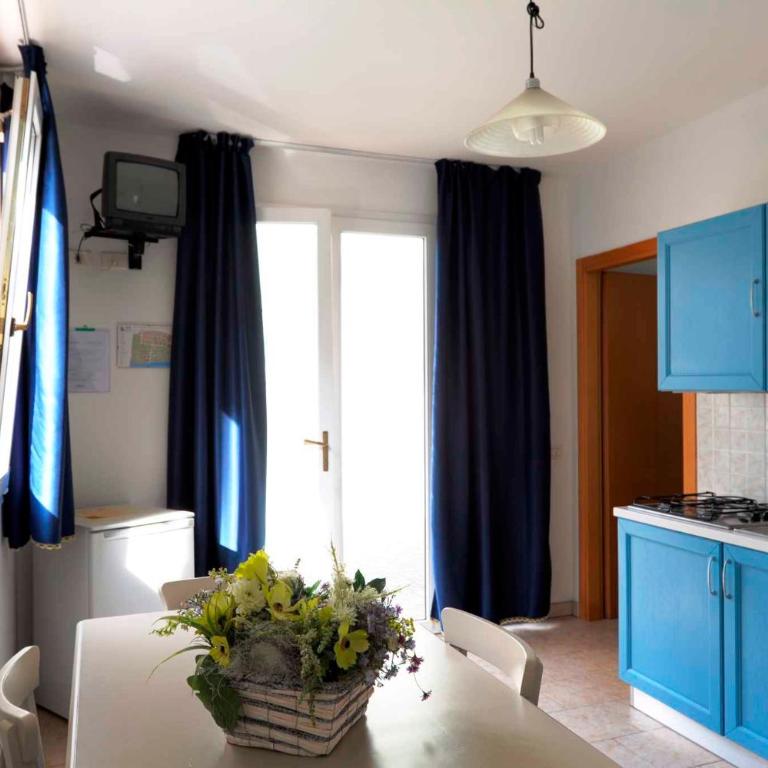 Camping Bella Italia - Lake Garda 22081 - Apartment - 4