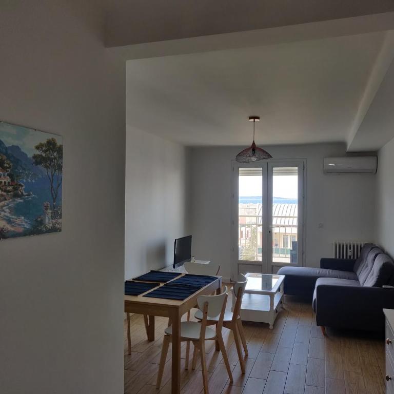 3 pièces près des plages de Juan avec parking - Appartement 2 Chambres - 9