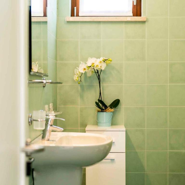 Apartments in Manerba del Garda 22047 - Appartamento - 4