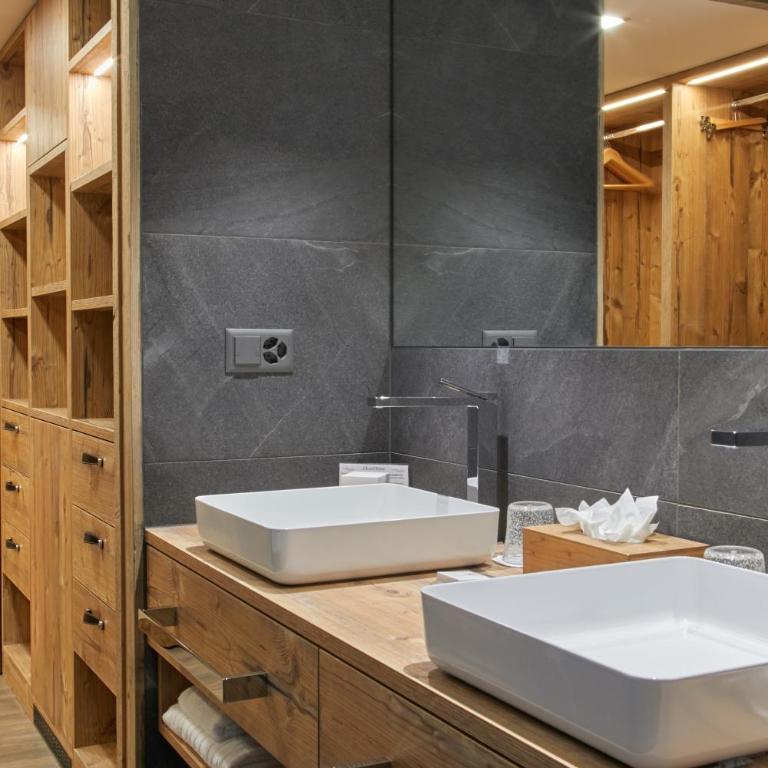 Chalet d'Adrien - Suite Junior – Vue sur Montagne - 4