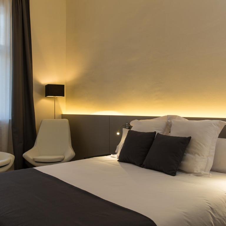 Izaila Plaza Catalunya - Double Room - 4