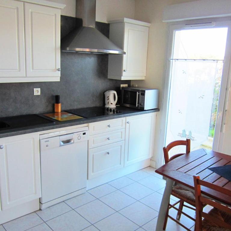Appartement Rez-De-Chaussee 4 Personnes Face Au Port De Peche- Residence Le Magellan - Appartement 1 Chambre - 3