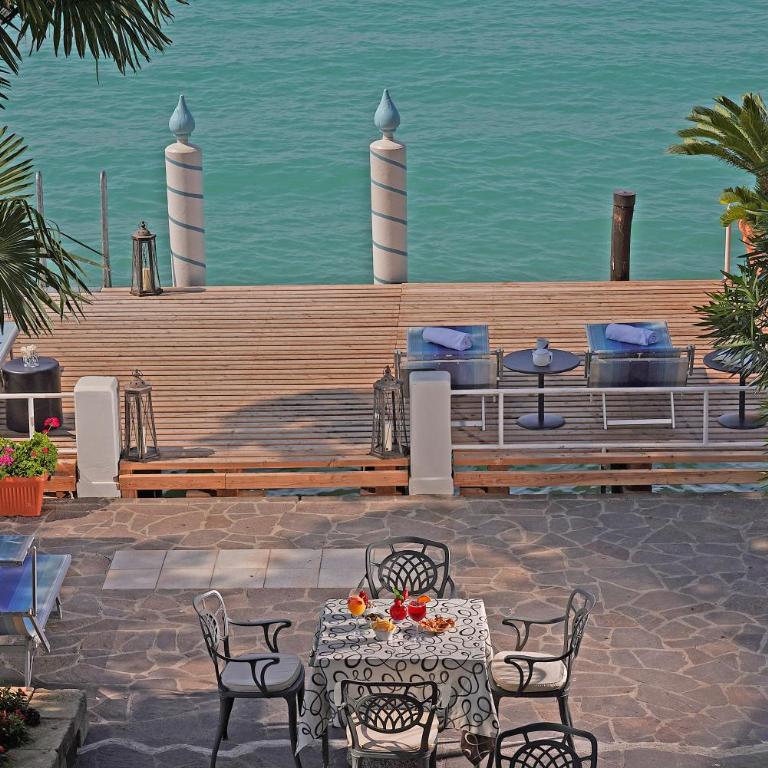 Hotel Marconi - Camera Superior Matrimoniale/Doppia con Letti Singoli con Vista Lago - 7