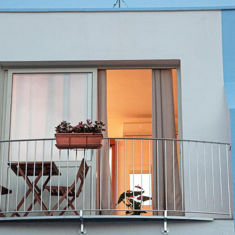 La Scalinata - Camera Matrimoniale Deluxe con Balcone e Vista Mare - 5