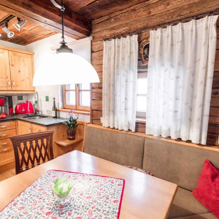 Holiday Homes in Rennweg am Katschberg 47 - Cottage - 2