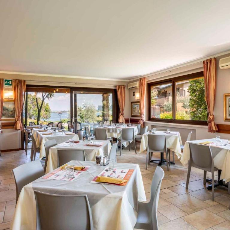Apartment in Manerba del Garda 22048 - Appartamento - 1