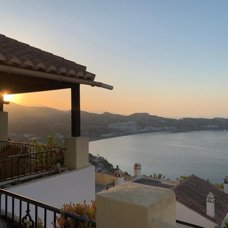 Casa 11 Vistas - Three-Bedroom House - 34