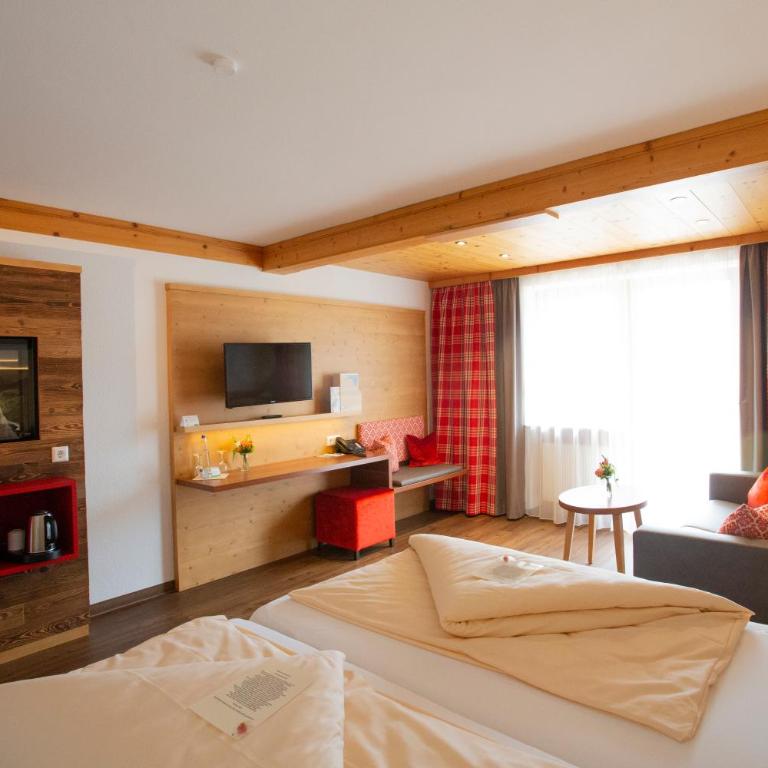 Hotel Am Kamin - Familienzimmer (2 Erwachsene + 2 Kinder) - 2