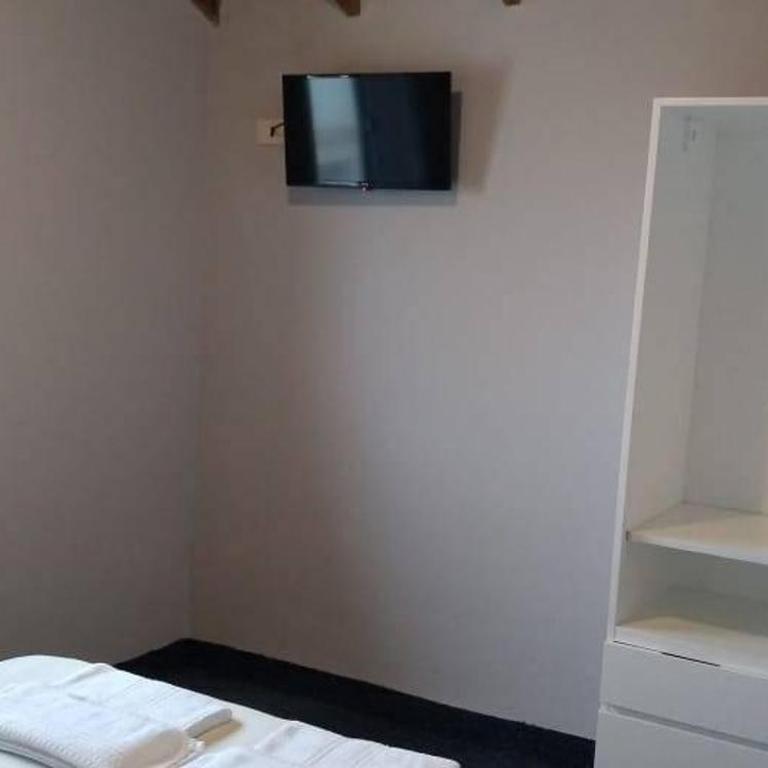 Hotel Montecarlo - Small Double Room - 6