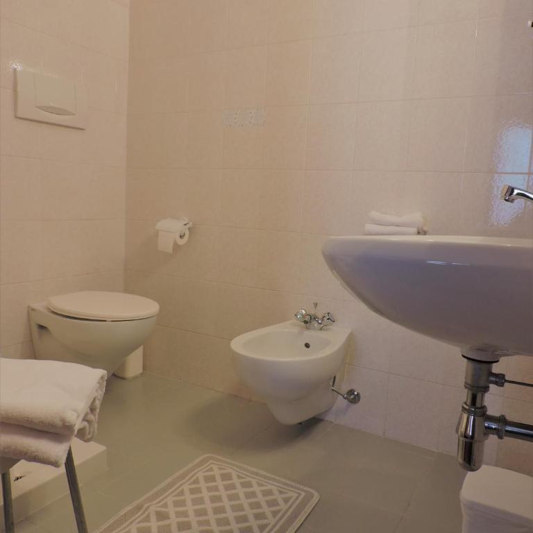 Hotel Zeni - Camera Matrimoniale Economy - 4