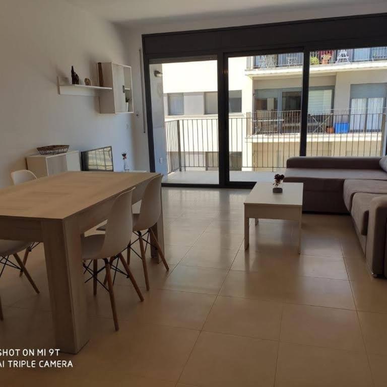 Apartament SomRiu - Two-Bedroom Apartment - 2