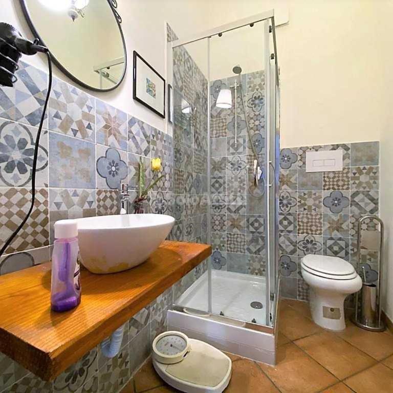 B&B Donna Anna - Camera Tripla con Vista Città e Bagno Privato - 7