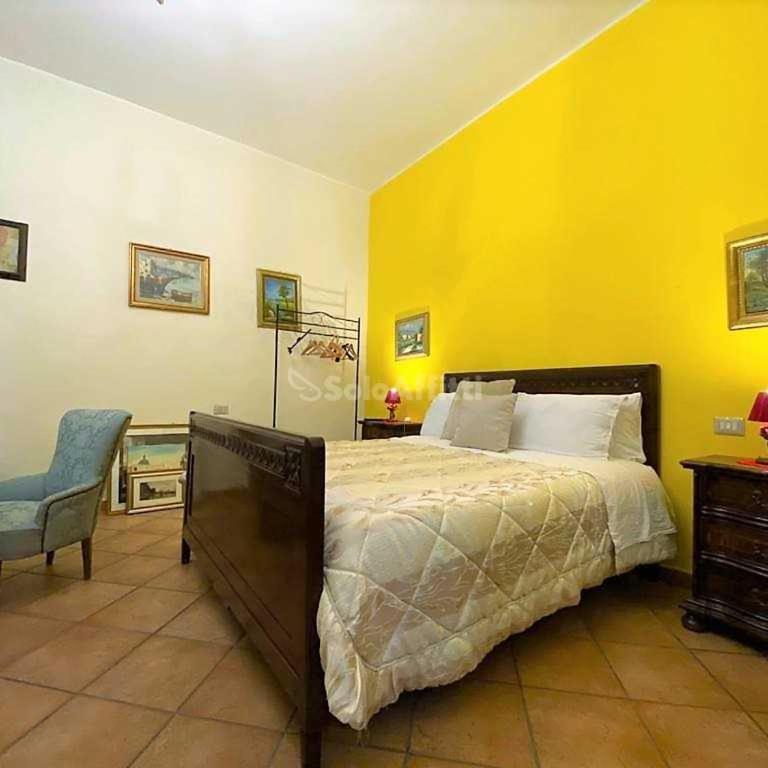 B&B Donna Anna - Camera Tripla con Bagno Privato - 7