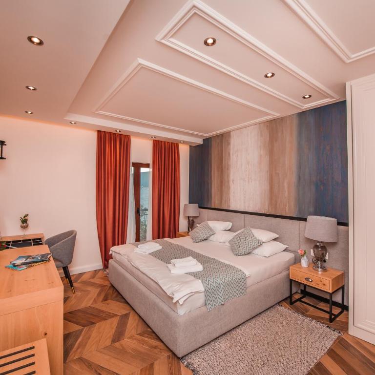 Barka B'n'B - Elegant Seaview Rooms - Deluxe Double Room with Sea View - 11