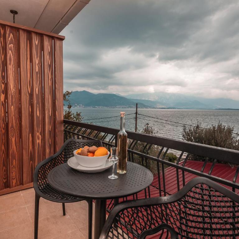 Barka B'n'B - Elegant Seaview Rooms - Deluxe Double Room with Sea View - 7