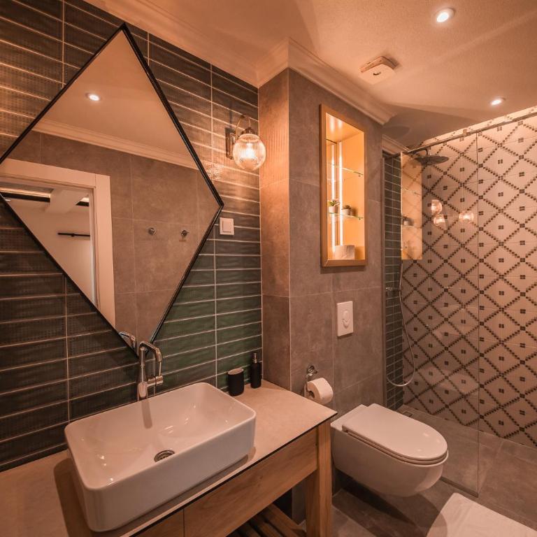 Barka B'n'B - Elegant Seaview Rooms - Deluxe Double Room with Side Sea View - 5