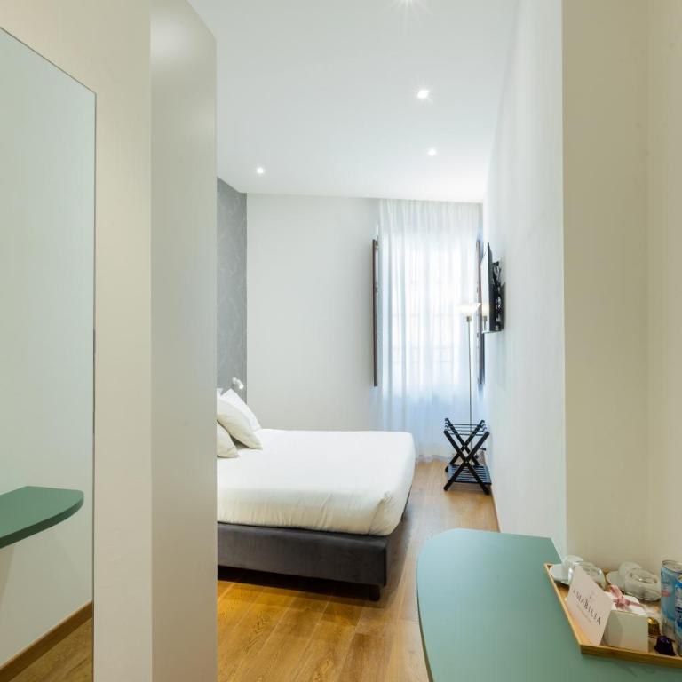 Amabilia Florence - Double or Twin Room - 14