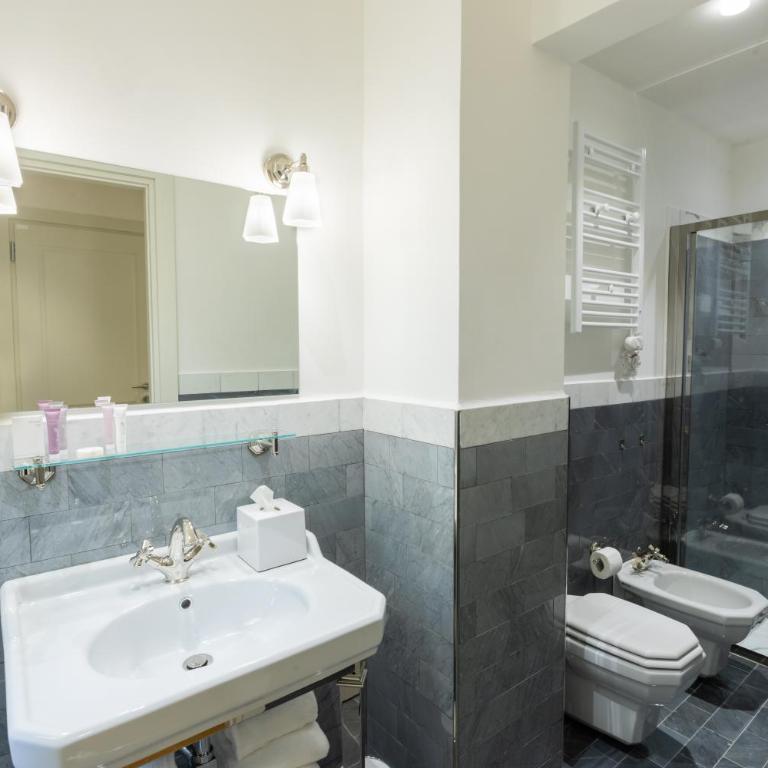 Amabilia Florence - Double or Twin Room - 7